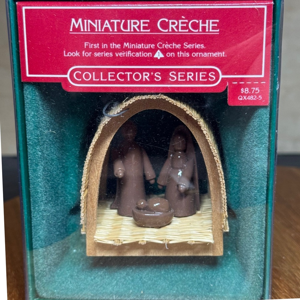 1985 Hallmark Keepsake Ornament Miniature Creche First in Series QX482-5 Vintage